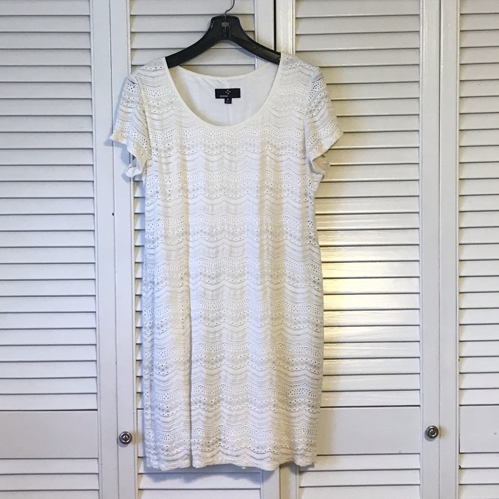 Ronni Nicole Cream Lace Mini Dress